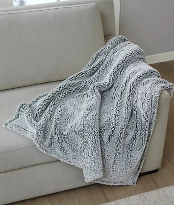 Alpine Valley Cozy Sherpa Throw Green Soft Fuzzy 50 X 60”-image