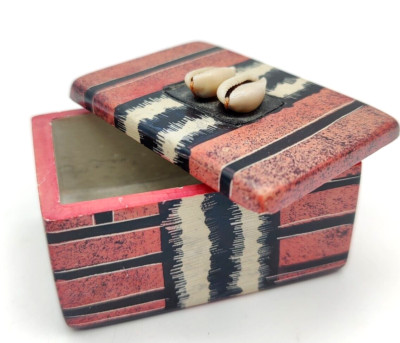 African Soapstone Trinket Box Cowrie Shell Kenya Handmade Striped Design Safari-image
