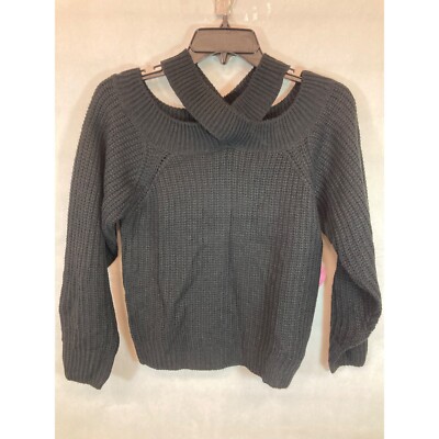 Chic Knit Elegance: Small Gray  Women's Sweater - Cozy Comfort & Timeless Style-image