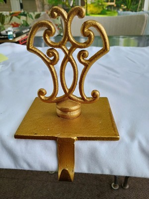 Scroll Design Gold Tone Pier One Stocking Holder Heavy -image