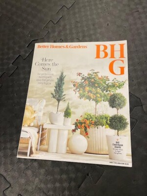 BETTER HOMES & GARDEN MAGAZINE APRIL 2024 Garden Issue. 116 pages. Like New.-image