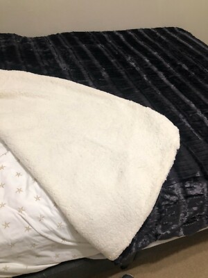Lavish Home Fleece Blanket with Sherpa Backing Twin Size-image
