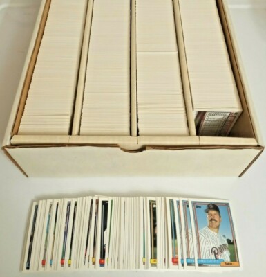 1992 Topps Baseball Cards Complete Your Set (#'s 201-400) Nm-Mint-image