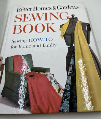 Better Homes and Gardens Sewing Book 1961 hardcover Pre owned-image
