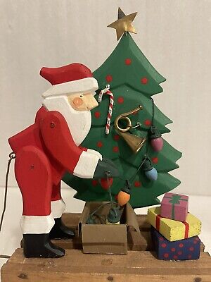 Vintage Dept. 56  Wood Santa Christmas Decor Toy Wind Santa & He Lights The Tree-image