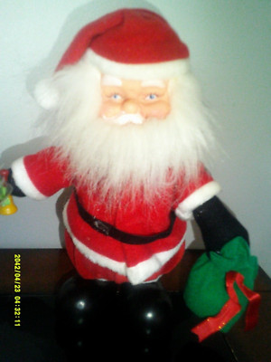 Vintage Santa Claus Rubber Face Music & Motion Wind Up 11