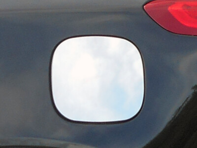 Stainless Polished Chrome QAA Gas Door Cover Trim for Cadillac XT5 2017-2020-image