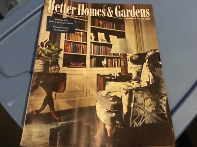 1944 NOVEMBER BETTER HOMES & GARDENS MAGAZINE -COCA-COLA AD BACK COVER-image