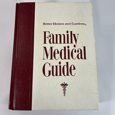 Vintage Better Homes and Gardens Family Medical Guide Collectible Book-image