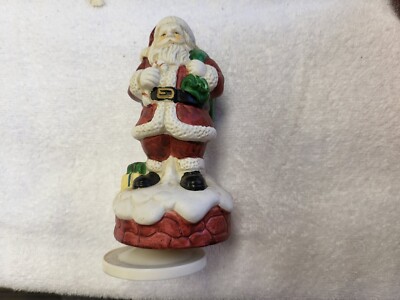 Vintage '93 IOB Santa Claus Wind Up Musical Plays Here Comes Santa Claus #45201-image