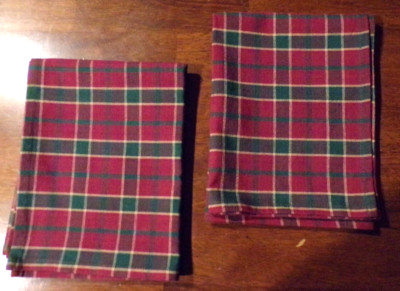 Park Imports Plaid Loomed Lot of 2 Red Green Hand Tea Cotton Kitchen Dish Towels-image