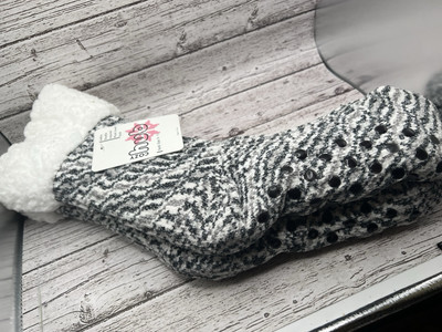 Cozy Hub Ladies Doubled layered Plush Lined Socks Size 9-11-image