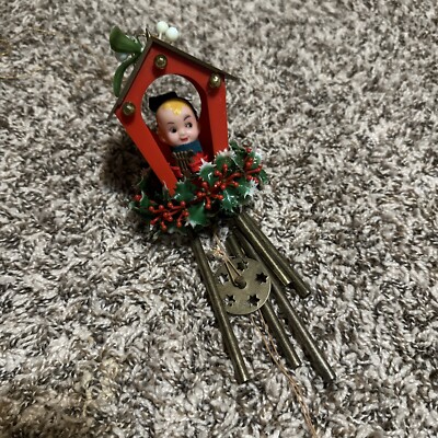 PIXIE ELF KNEE HUGGER Wind Chime Soft Plastic Holly Harp Vintage Christmas Decor-image