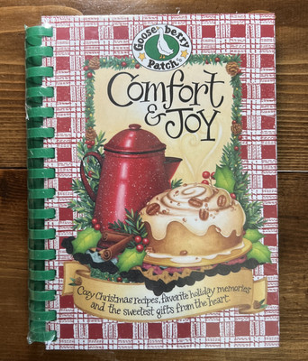 Comfort and Joy Cookbook: Cozy Christmas Recipes, Favorite Holiday Memories NEW-image