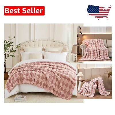 Oversized Pink Faux Fur Sherpa Blanket, Elegant and Washable 90