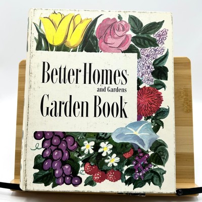 Better Homes & Gardens Garden Book by Meredith Publishing Co 1954 2nd Edition-image