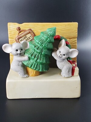 Vintage Christmas House of Lloyd YULETIDE MICE MUSIC BOX, ceramic, winds up-image