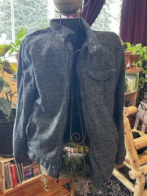 Cozy Jacket Breathable But Warm 3 Large Pockets 1 Inside-image