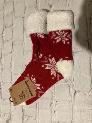 Field & Stream NWT Wmn's Super Soft Aloe Infused  Red Fair Isle CoZy Cabin Socks-image