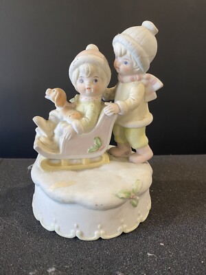 1984 Vintage Musical Wind Up Sledding Children Christmas Winter Figurine Music-image