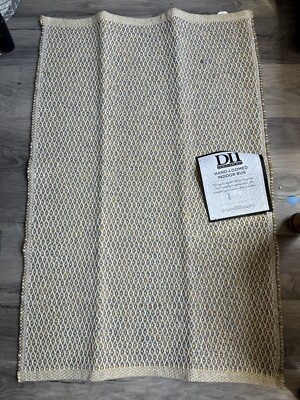 Design Imports Hand-Loomed Indoor Rug Reversible New 2’ X 3’-image