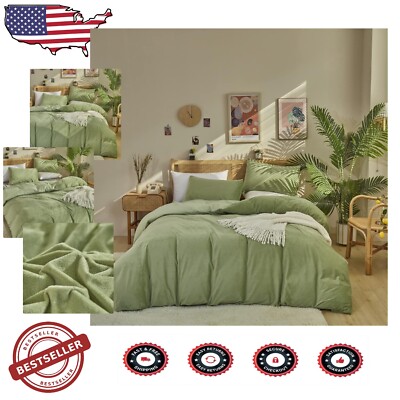 3-Piece Sage Green Velvet Comforter Set - King Size for Cozy Winter Nights-image