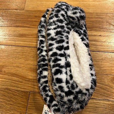 Cozy Critter Company Animal Print Sherpa Cozies White Gray Black S/M 6-7.5-image