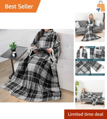 Oversized Plush Fleece Blanket with Sleeves and Pocket - Perfect for Gifting-image