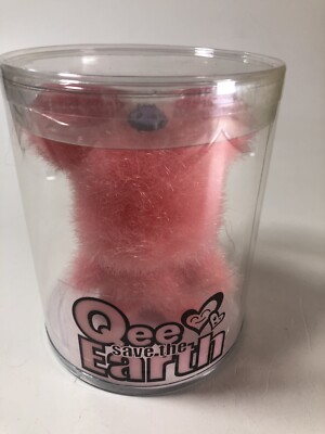 Toy2R Mini Qee Love Pink Bear 5