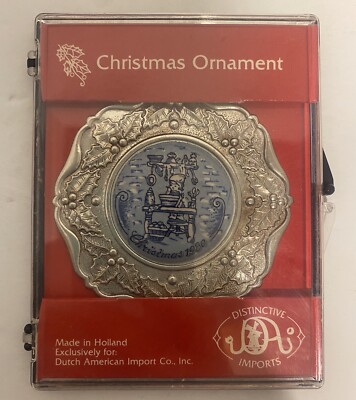 Distinctive Imports Vintage Christmas Ornament 1980 Designed By Deanna Schep-image