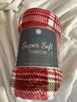 Comfort Bay Fleece Throw Winter Warm Blanket  New 50in X 60 in-image