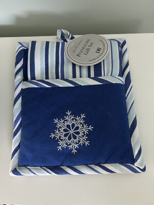 Design Imports  Snowflake Emblem Potholder Gift Set, NWT-image
