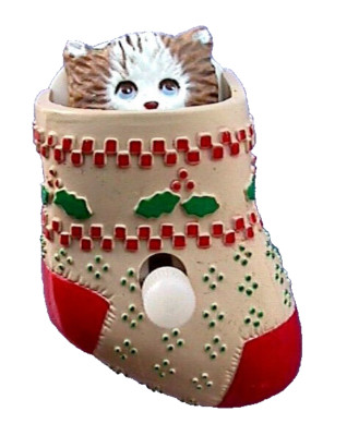 Hallmark PIN Christmas Vintage WIND UP CAT Stocking POP UP Action 1990 Brooch-image