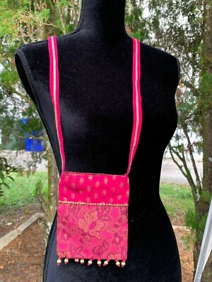 VERY RARE Vintage Pier 1 Imports Cross Body Bag Purse Red Flower Design -image