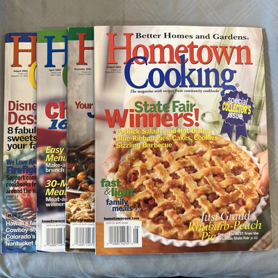 BETTER HOMES & GARDENS HOMETOWN COOKING 2001-2002 LOT/4-image