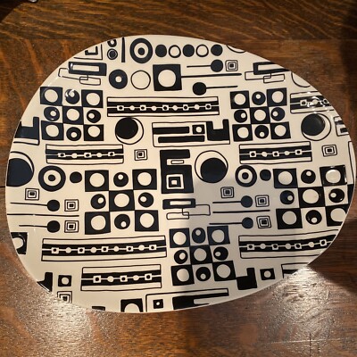 Pier One Imports Traffix 12