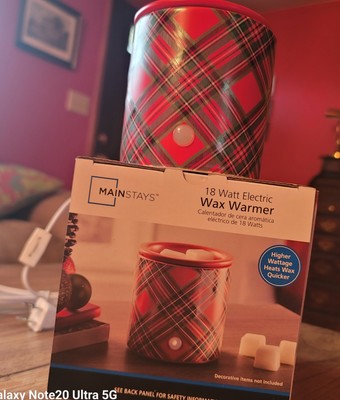 Mainstays 18 Watt Electric Red and Green Plaid Christmas Ceramic Wax Warmer-image