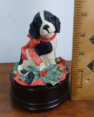 Vintage Holiday Playmates White Christmas Wind Up Music Box Dog Limited Edition-image
