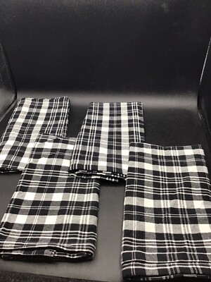 Pier 1 - Set of 4 Black and White Plaid Cloth Napkins Set-image