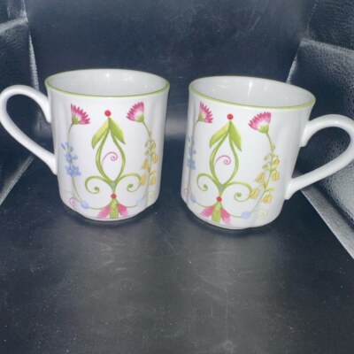 Preowned Pier 1 Imports LYDA Coffee Mugs Floral Design Set of 2-image