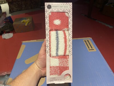 Modern Expressions Women’s Cozy Socks 3 Pair Shoe Size 4-10-image