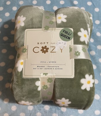 Full/Queen Green Daisy Blanket NEW-image