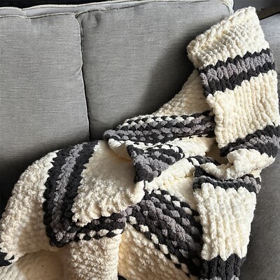 Handmade Chunky Crochet Blanket-image