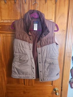 Vintage Patagonia Kitlove Puffer Vest Women's Small Beige Copper Outdoor Hiking-image