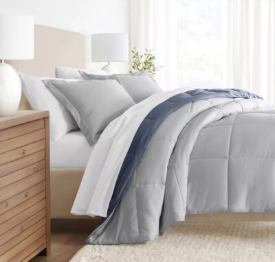 Comforter Down Alternative King/Cal King Soft Microfiber Reversible Navy/Gray-image