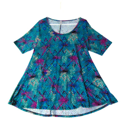 LuLaRoe Size Medium Women's Top Geometric Measurements Included.-image