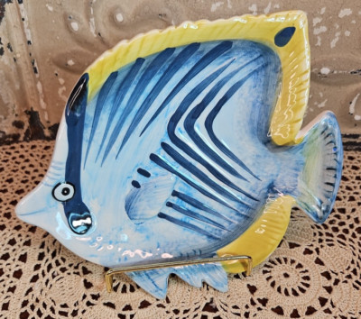 Fun Pier 1 Imports Ceramic Angel Fish Plate Yellow & Blue 8
