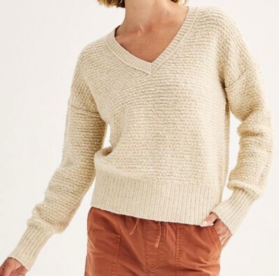 SO COZY V-NECK TEXTURED PULLOVER SWEATER SIZE L-image