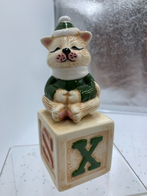 Vtg Ceramic Christmas Cat/Kitty On Alphabet Block Wind-up Musical-image