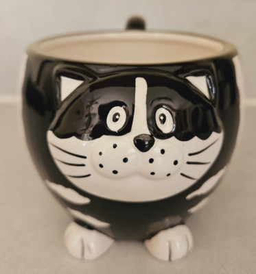 Pier 1 Imports Chubby Cat Black & White Hand Painted Dolomite Coffee Tea Mug-image